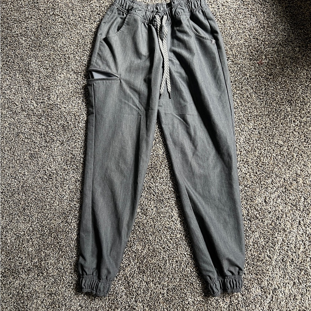 JAANUU Women’s Scrubs Joggers